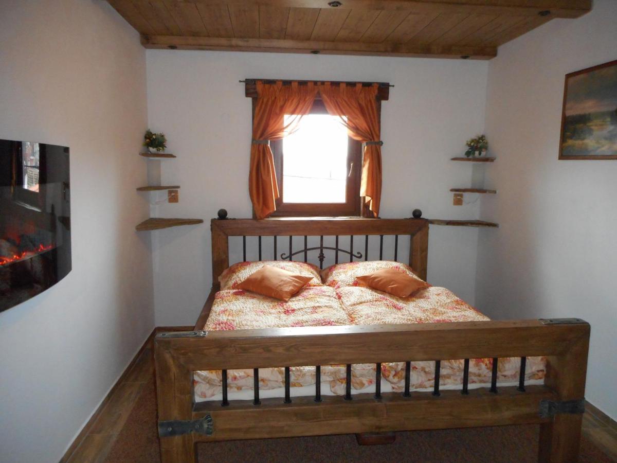 V Zajecskej Vezi Apartment Zajeci ภายนอก รูปภาพ