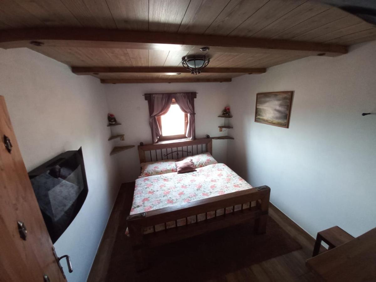 V Zajecskej Vezi Apartment Zajeci ภายนอก รูปภาพ